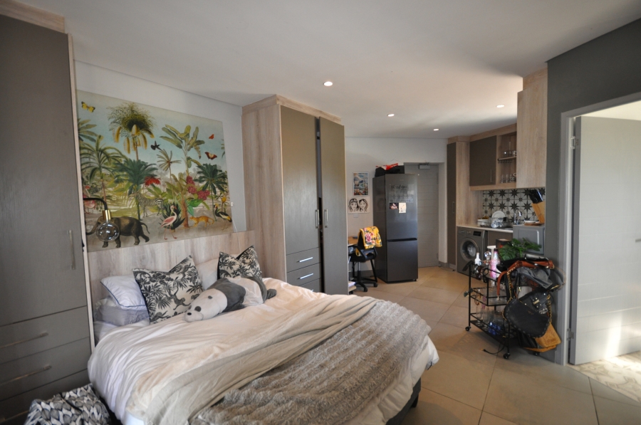 1 Bedroom Property for Sale in Dennesig Western Cape